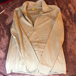 Xersion Womens Lightweight Softshell Jacket. Side Small. NEVER WORN